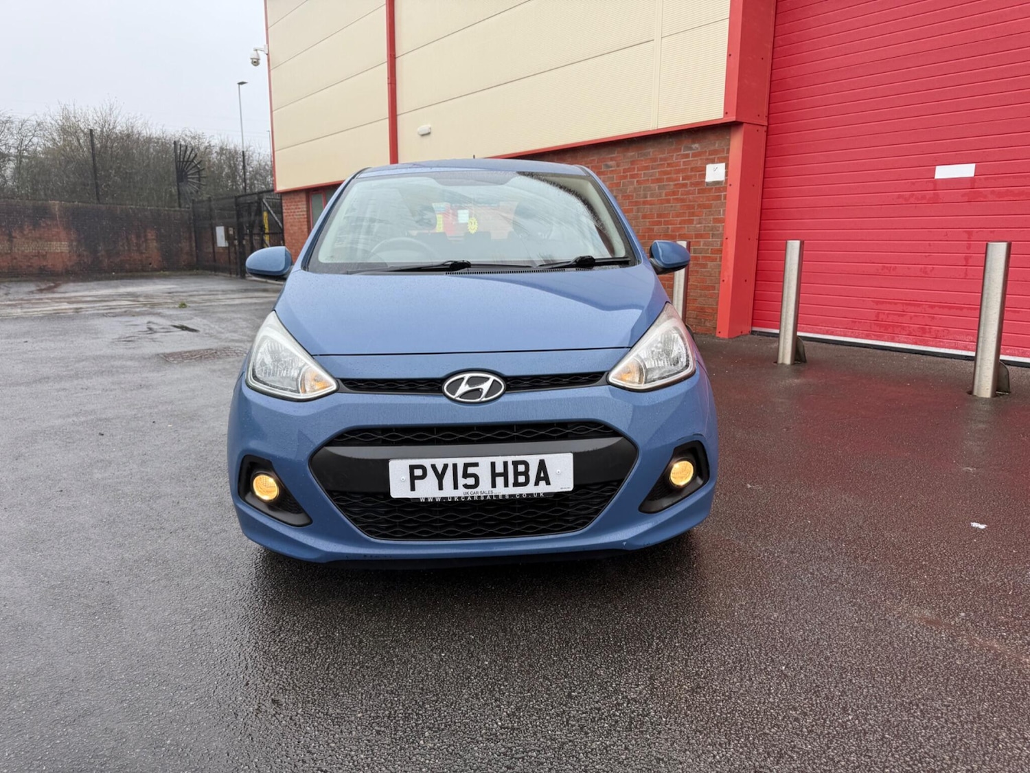 Used Hyundai i10 2015 for sale - 76689937: Photo 3
