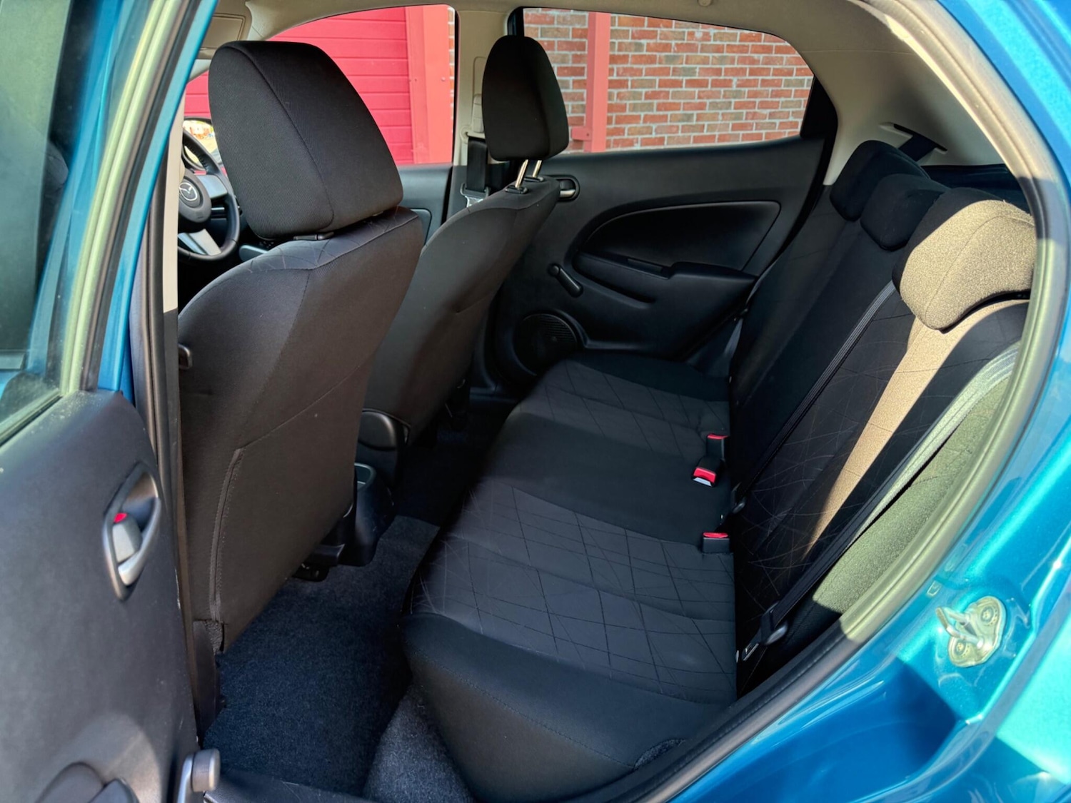 Used Mazda Mazda2 2012 for sale - 76032725: Photo 18