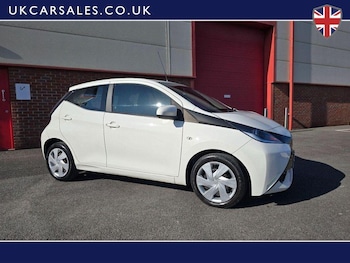 Toyota - AYGO
