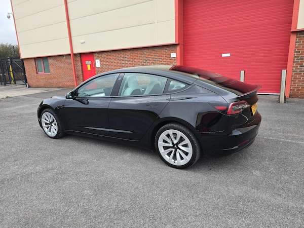 Used Tesla Model 3 2021 for sale - 76282935: Photo 12