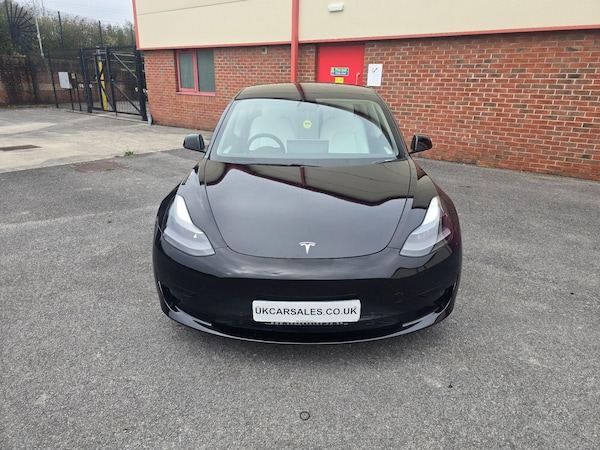 Used Tesla Model 3 2021 for sale - 76282935: Photo 3