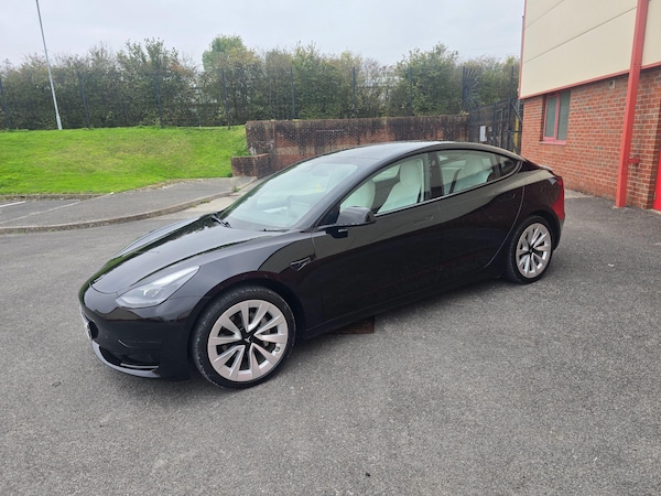Used Tesla Model 3 2021 for sale - 76282935: Photo 9