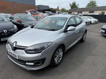 Used Renault Megane 2015 for sale - 74770210: Photo