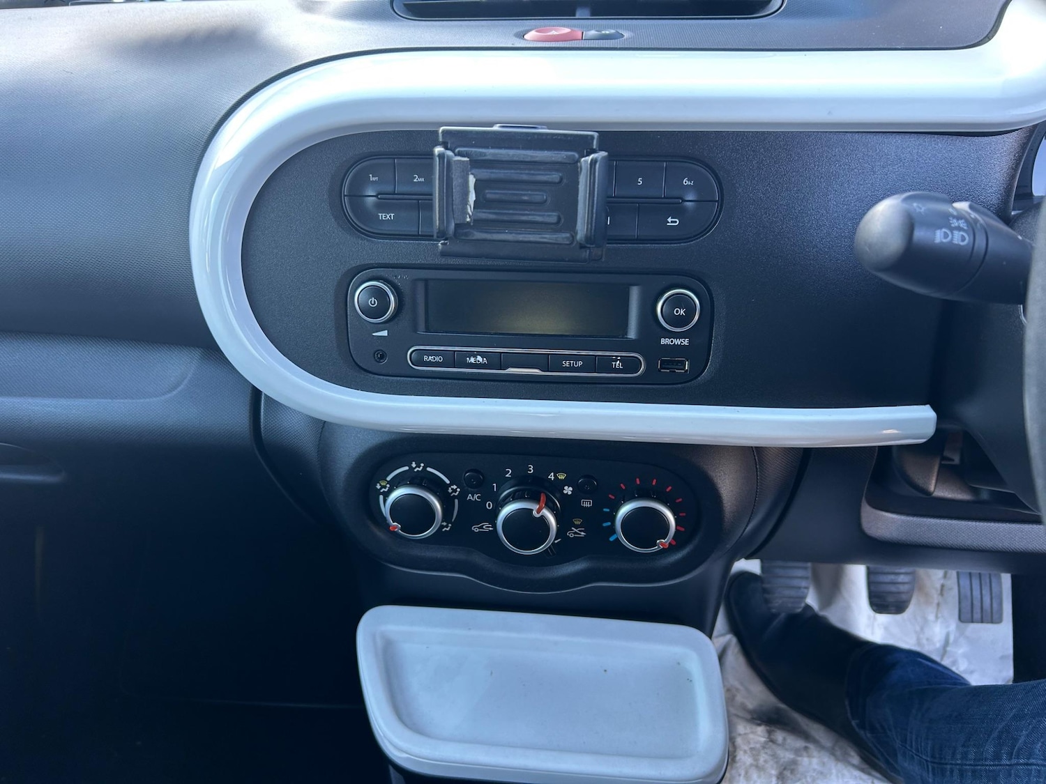 Vehicle 33