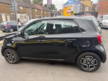 Used smart fortwo 2019 for sale - 75064545: Photo