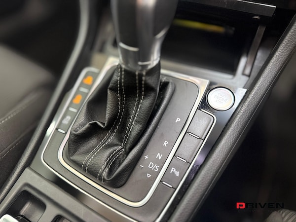Used Volkswagen Golf 2017 for sale - 75396931: Photo 17