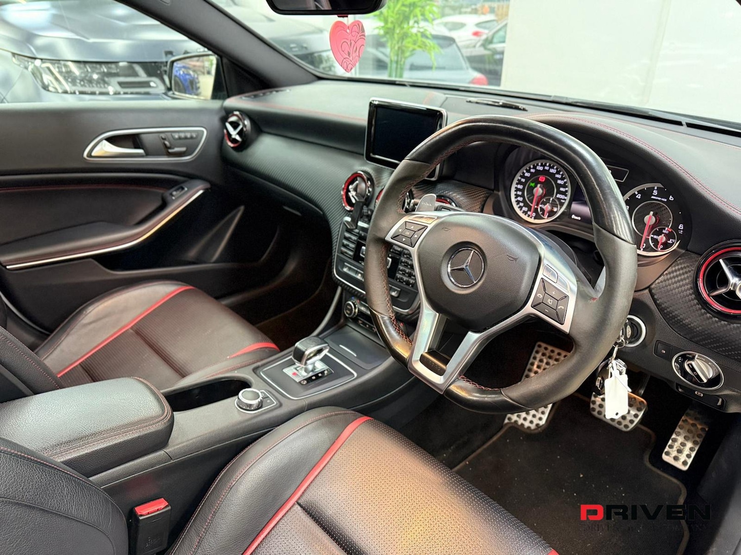 Used Mercedes-Benz A-Class 2015 for sale - 76916274: Photo 12