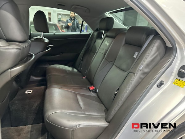 Used Toyota Crown 2021 for sale - 75680811: Photo 13