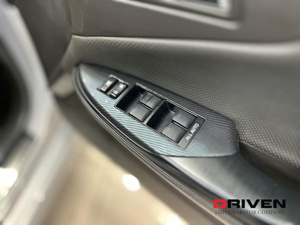 Used Toyota Crown 2021 for sale - 75680811: Photo 25