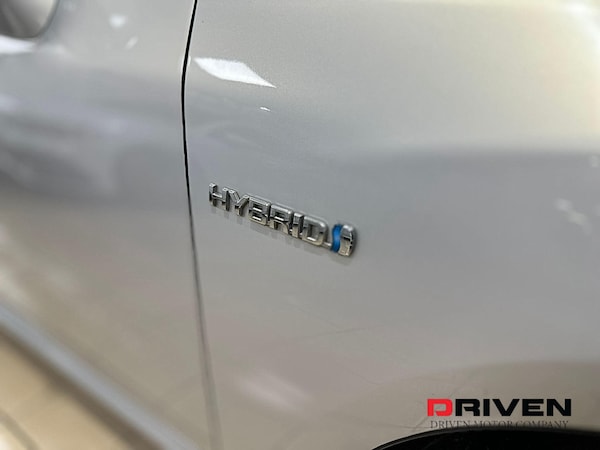 Used Toyota Crown 2021 for sale - 75680811: Photo 31