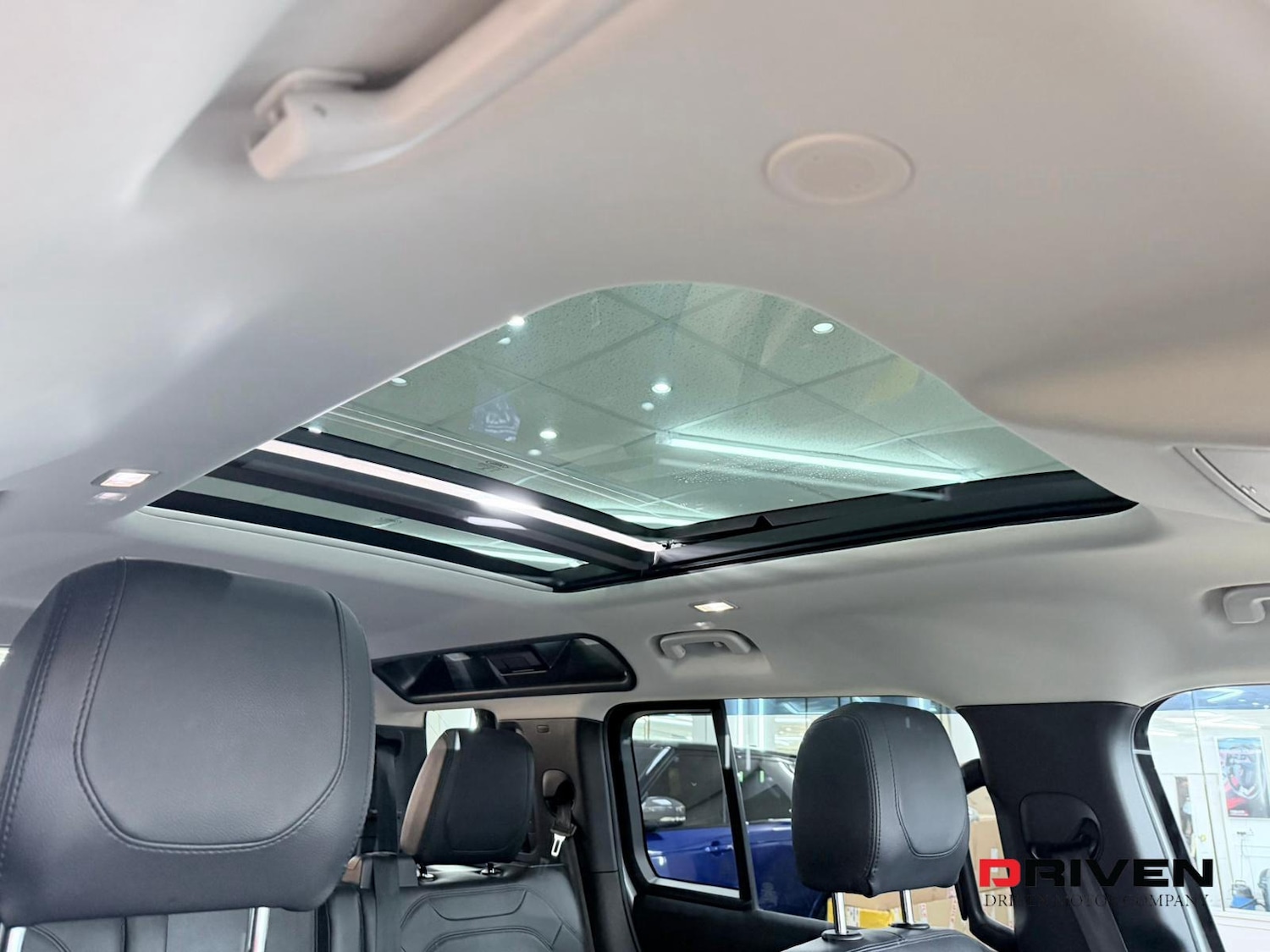 Used Land Rover Defender 2021 for sale - 76830286: Photo 21