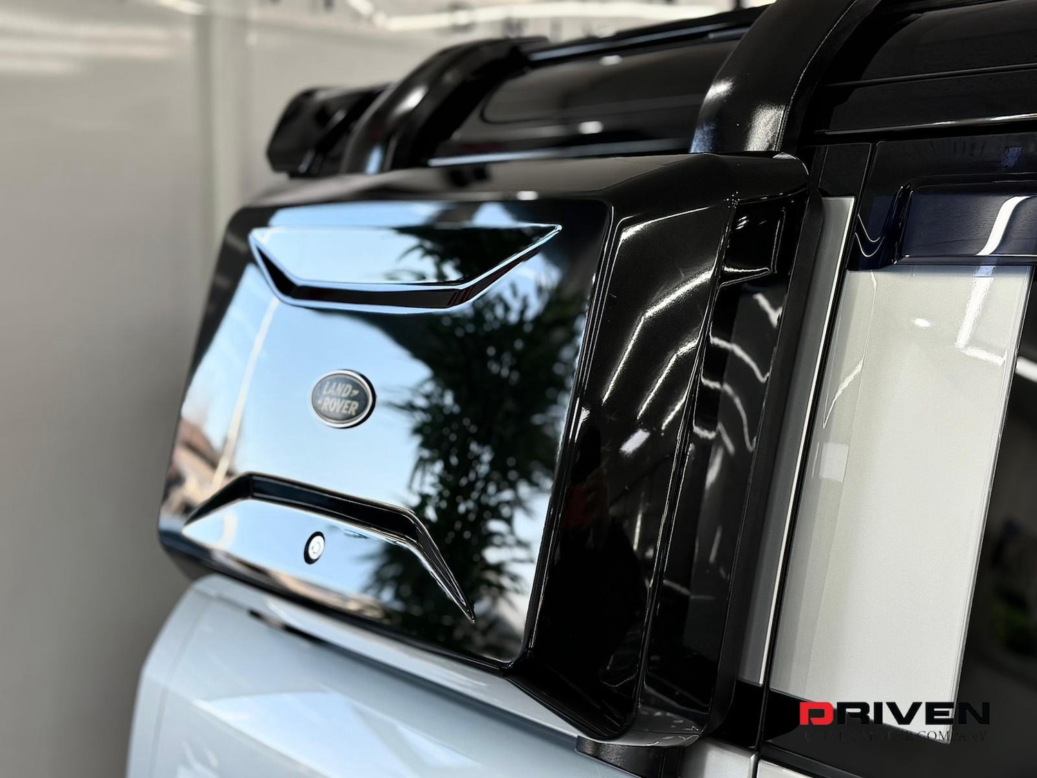 Used Land Rover Defender 2021 for sale - 76830286: Photo 46