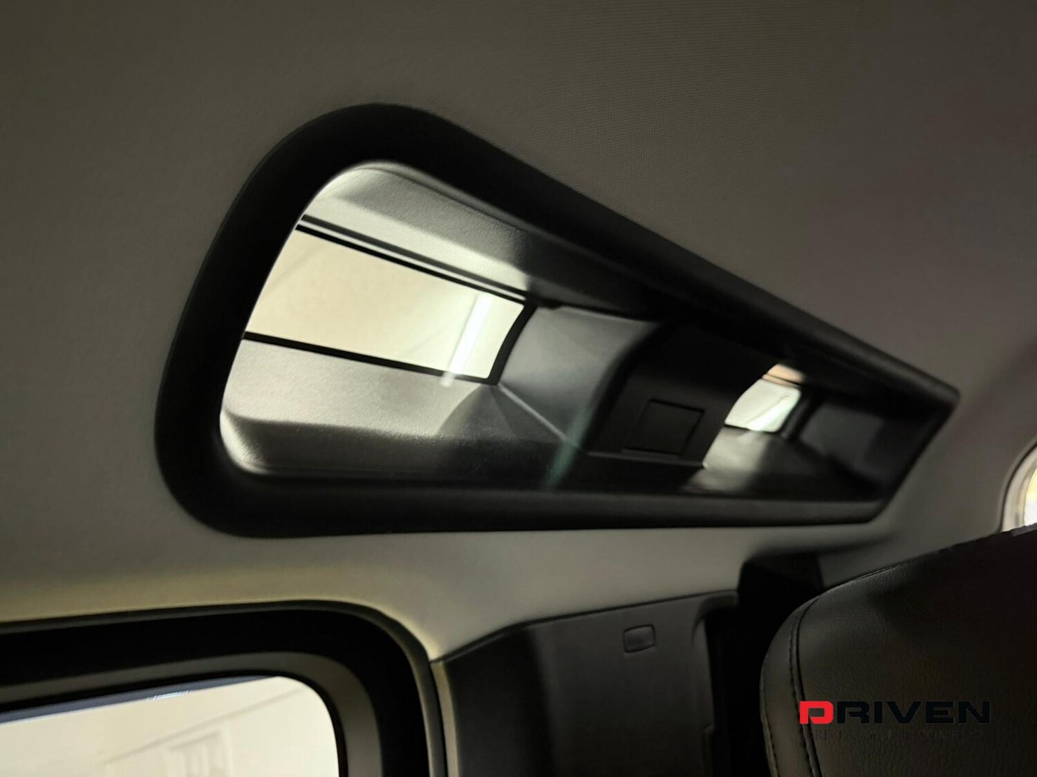 Used Land Rover Defender 2021 for sale - 76830286: Photo 47