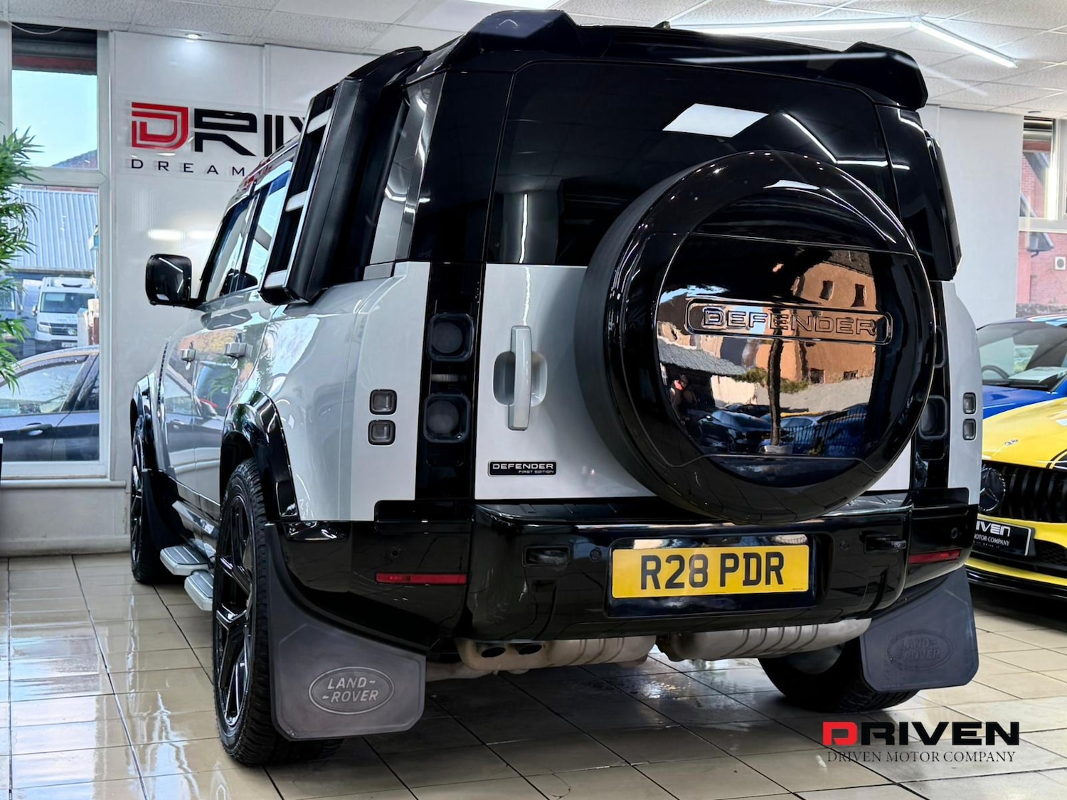Used Land Rover Defender 2021 for sale - 76830286: Photo 8