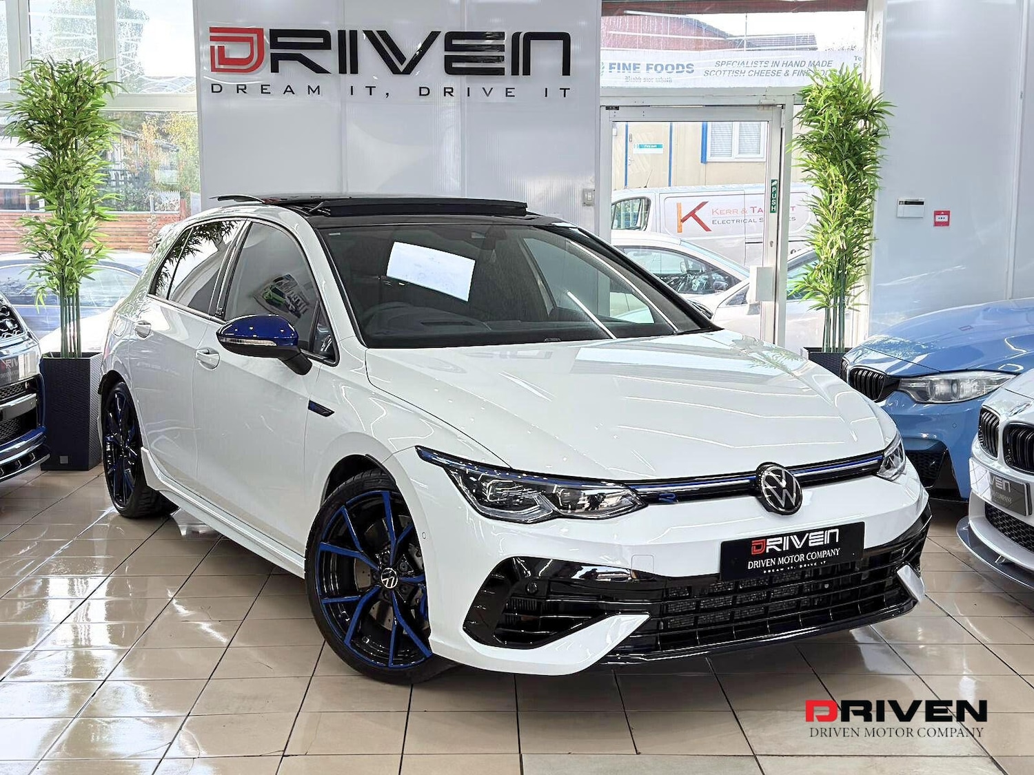 Used Volkswagen Golf 2023 for sale - 76225396: Photo 2