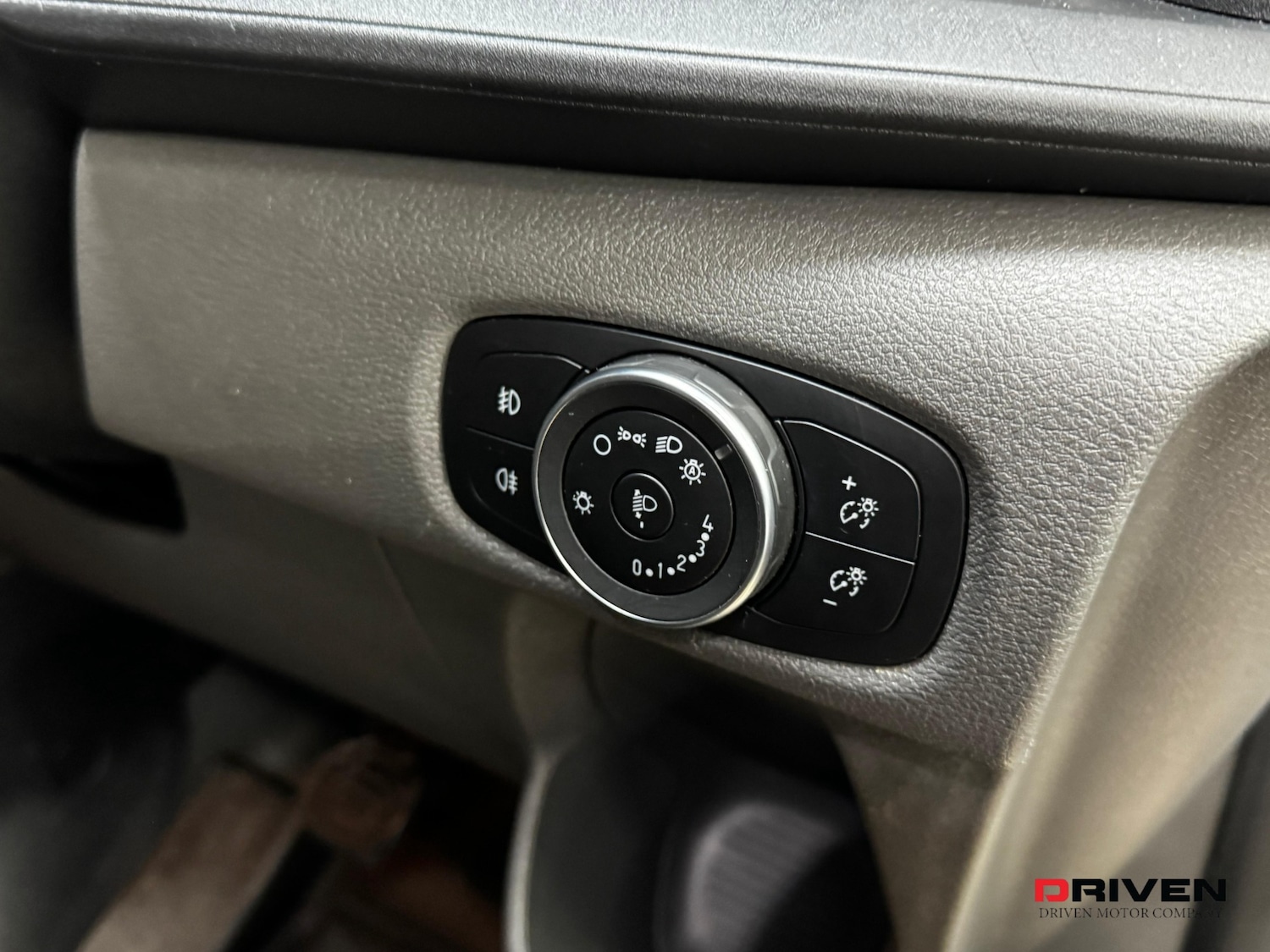 Used Ford Transit Custom 2021 for sale - 76057072: Photo 28