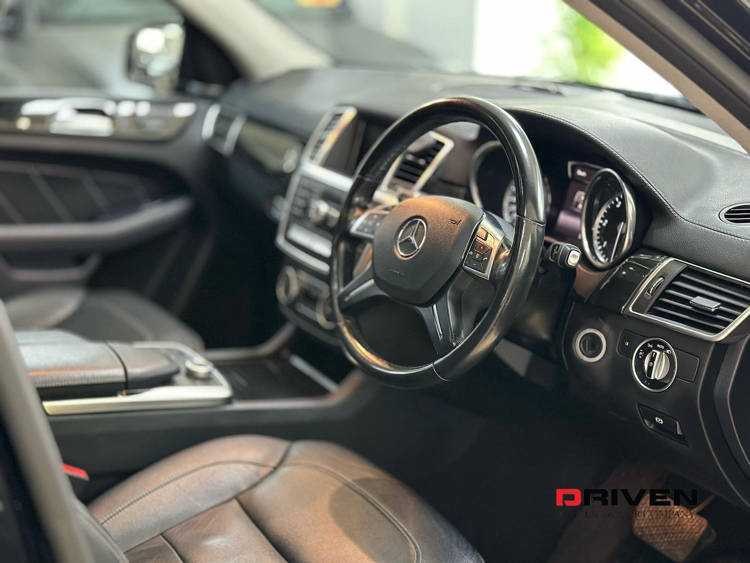 Used Mercedes-Benz GL Class 2015 for sale - 76664884: Photo 17