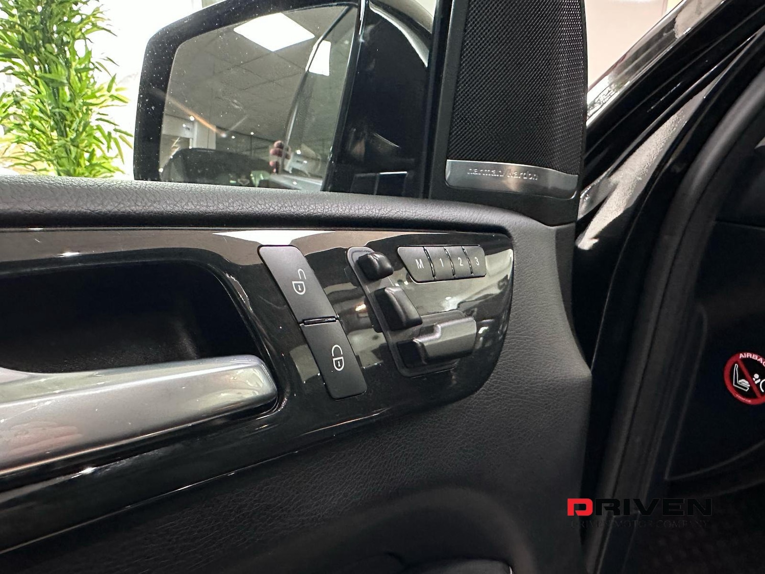 Used Mercedes-Benz GL Class 2015 for sale - 76664884: Photo 23