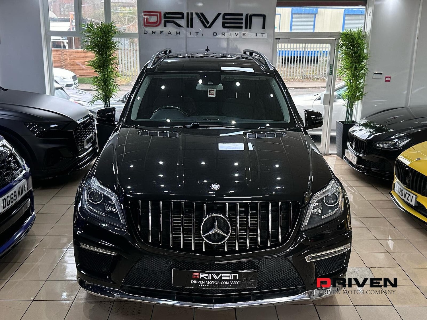 Used Mercedes-Benz GL Class 2015 for sale - 76664884: Photo 3