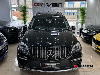 Used Mercedes-Benz GL Class 2015 for sale - 76664884: Photo