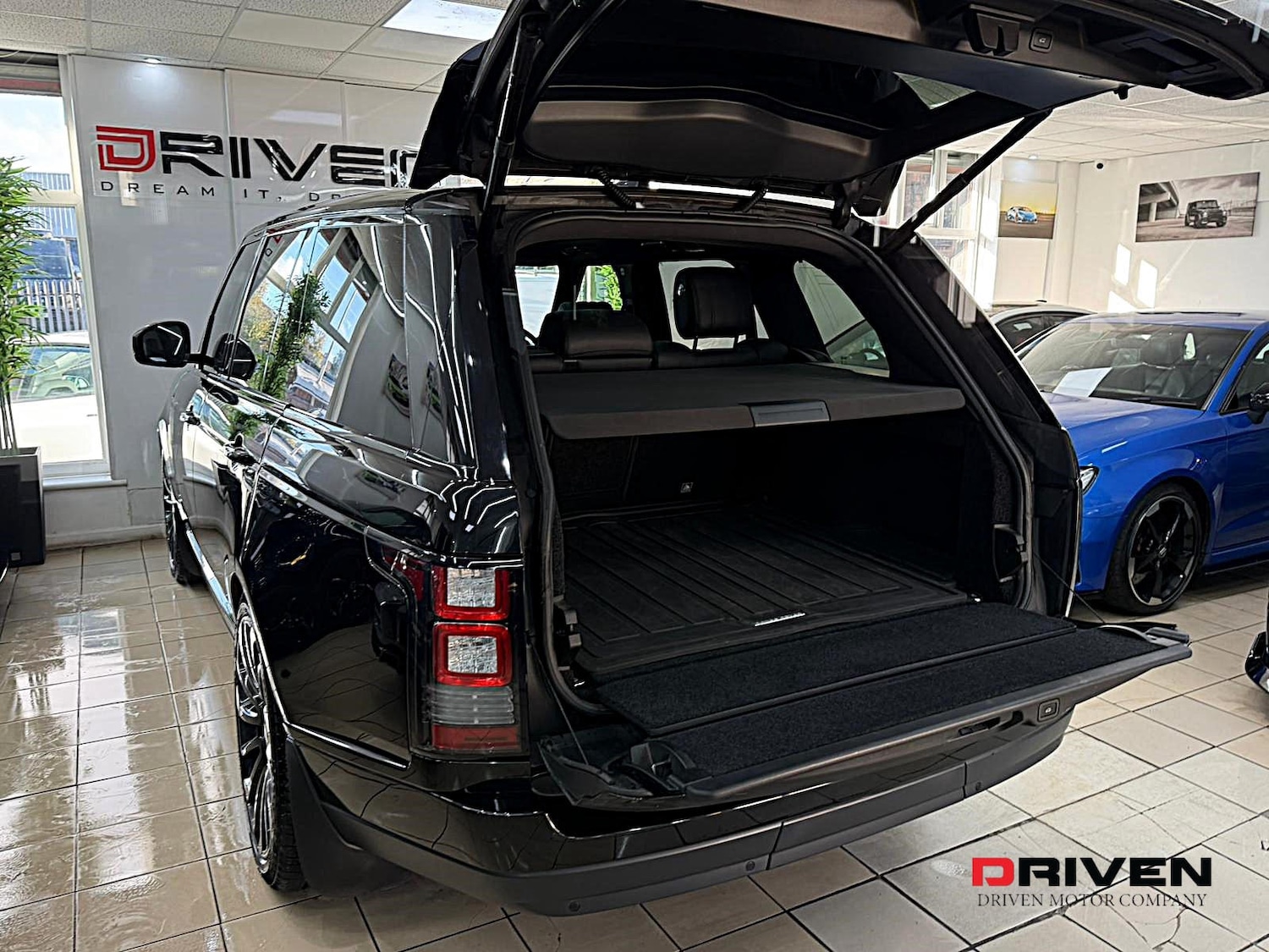 Used Land Rover Range Rover 2017 for sale - 76379662: Photo 8