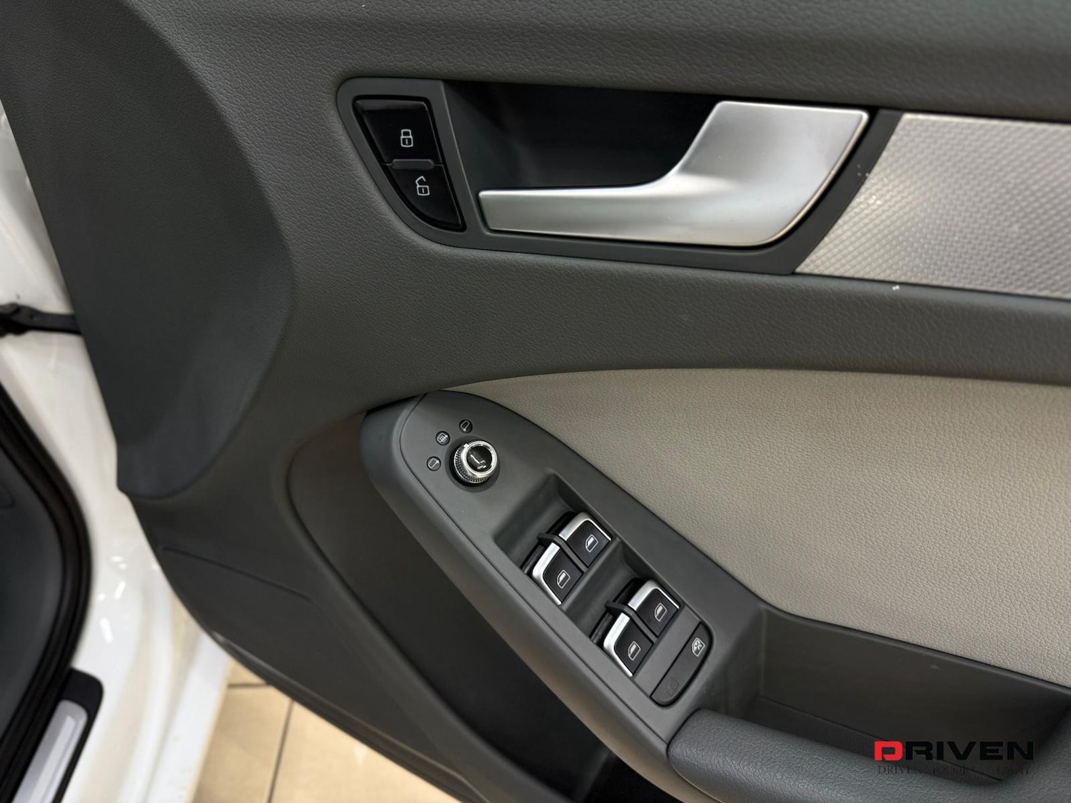 Used Audi A4 2012 for sale - 77049320: Photo 21