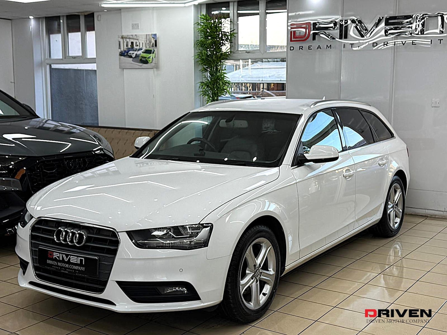 Used Audi A4 2012 for sale - 77049320: Photo 7