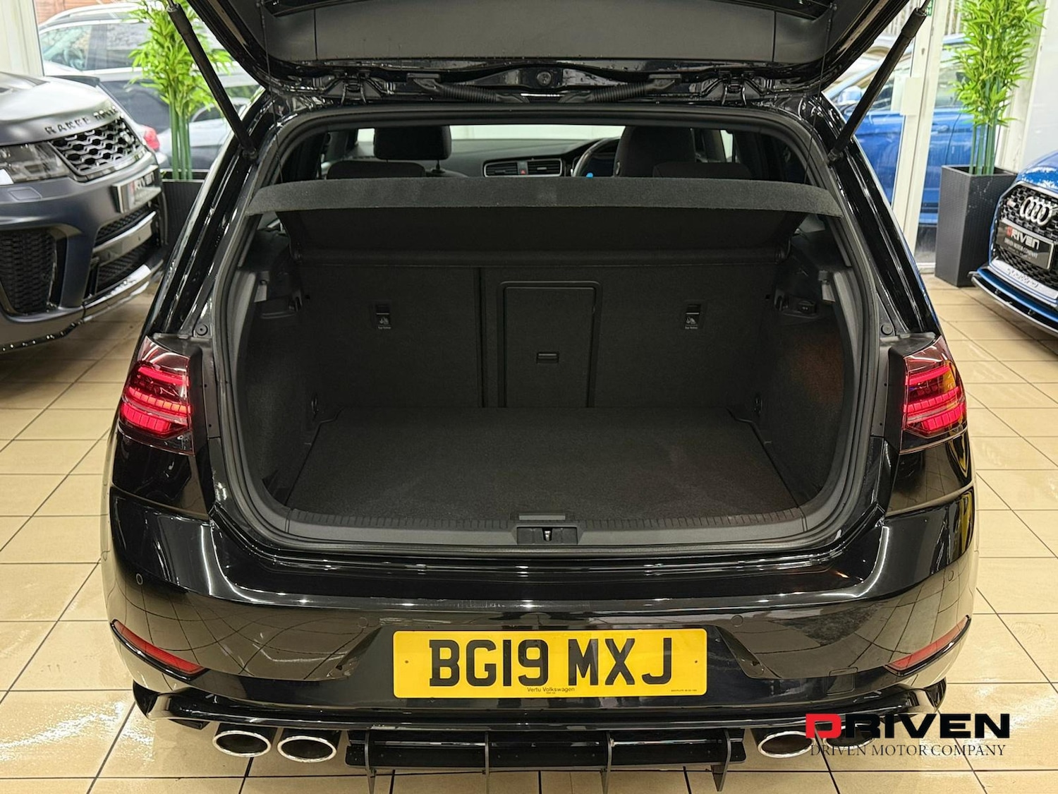 Used Volkswagen Golf 2019 for sale - 76922547: Photo 12