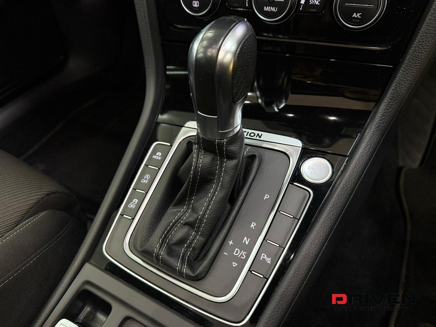 Used Volkswagen Golf 2019 for sale - 76922547: Photo 23