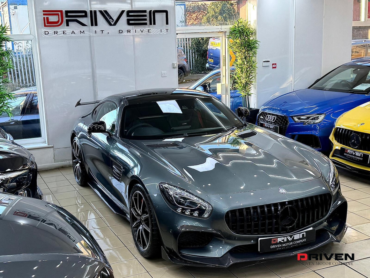 Used Mercedes-Benz AMG GT 2015 for sale - 77028280: Photo 4