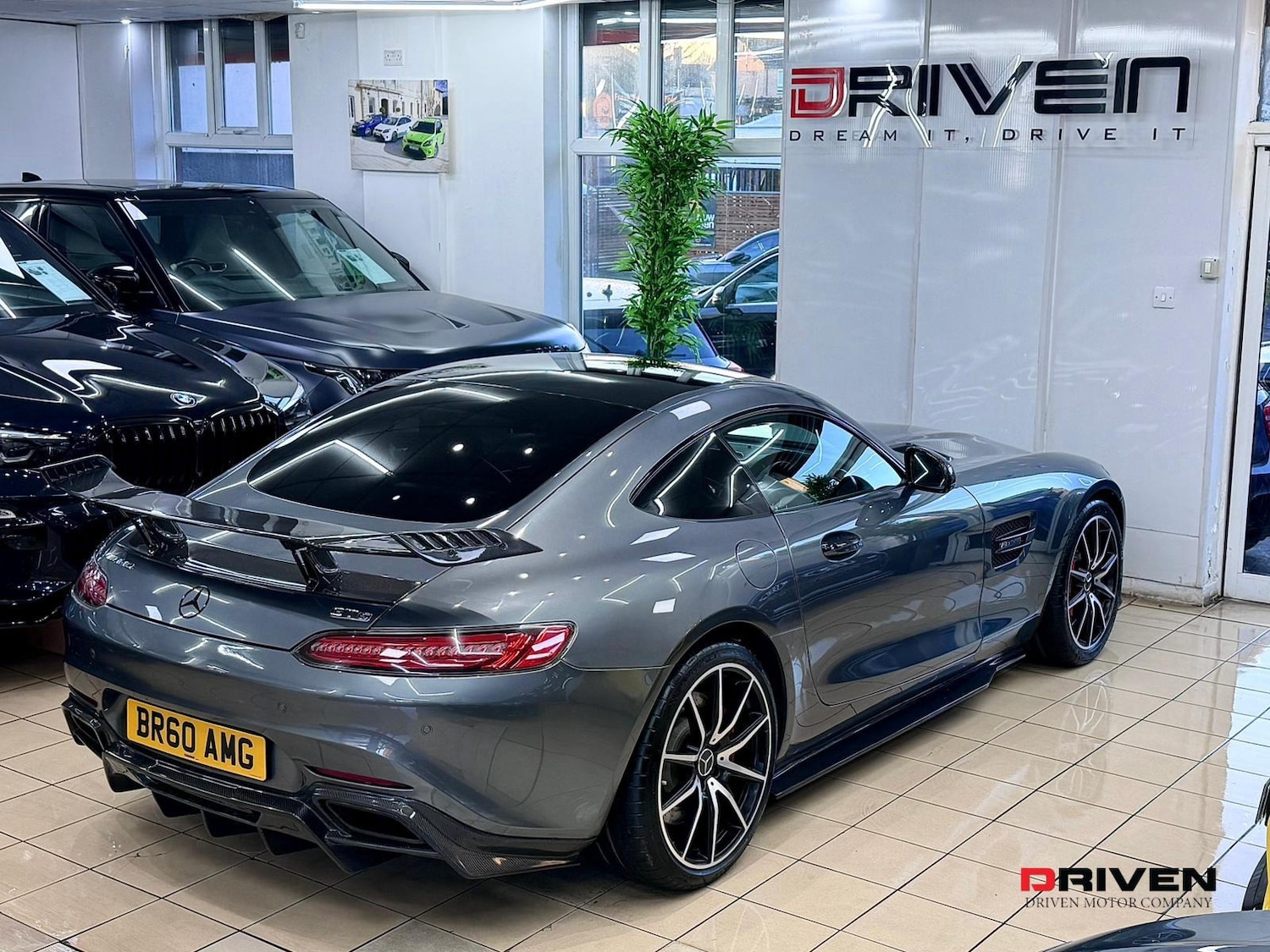 Used Mercedes-Benz AMG GT 2015 for sale - 77028280: Photo 9