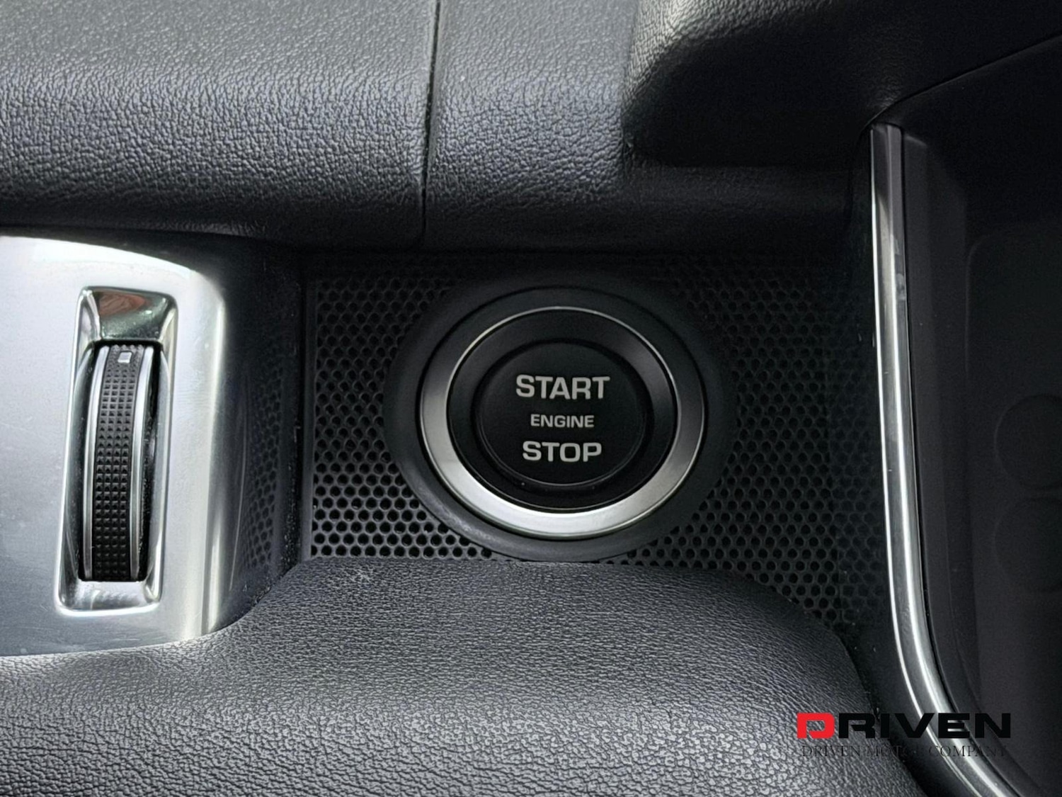 Used Land Rover Range Rover Sport 2018 for sale - 76313613: Photo 28