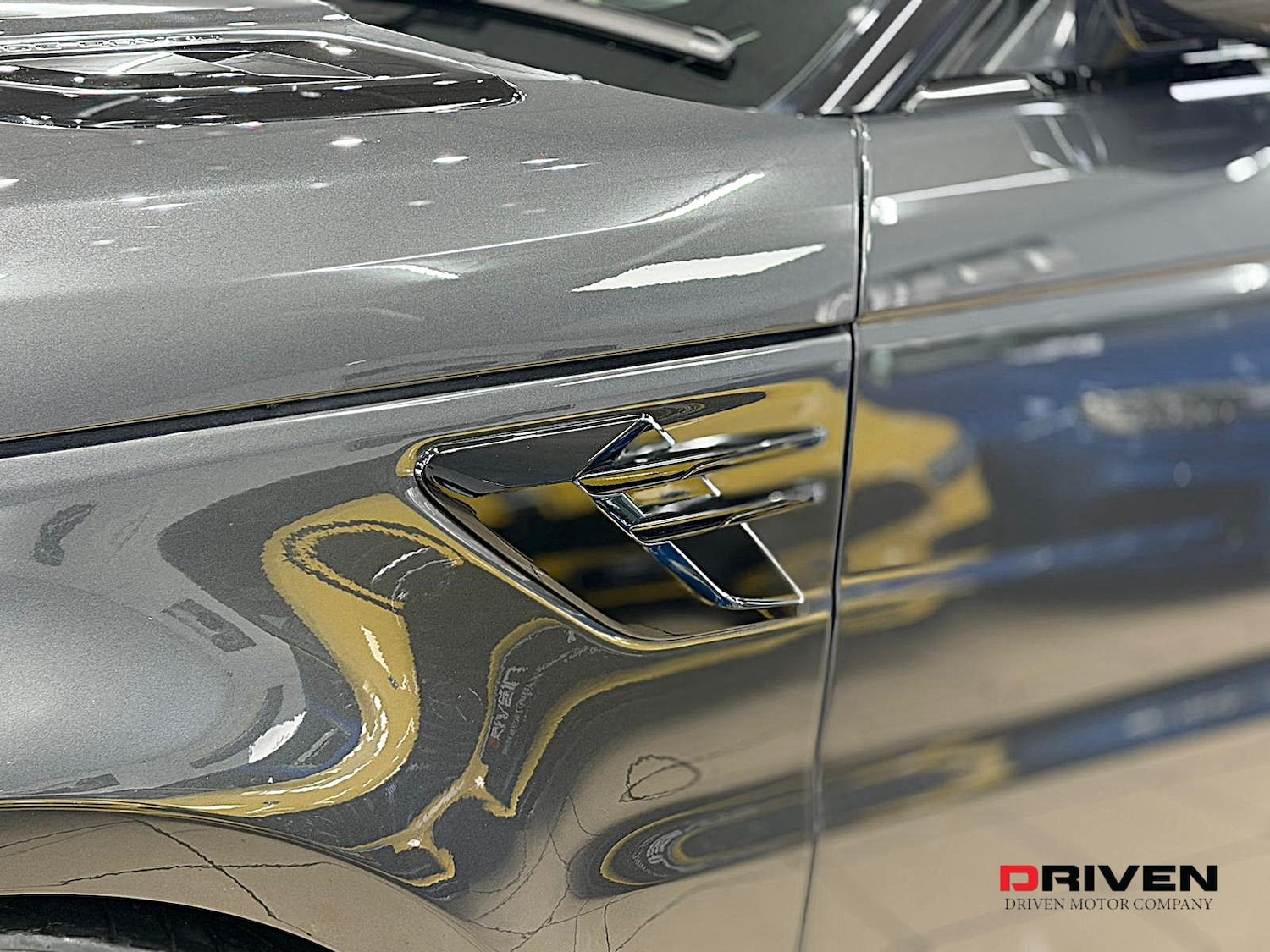 Used Land Rover Range Rover Sport 2018 for sale - 76684428: Photo 32