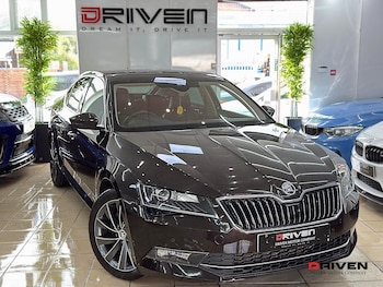 Used Skoda Superb 2017 for sale - 76006186: Photo
