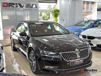 Used Skoda Superb 2017 for sale - 76006186: Photo