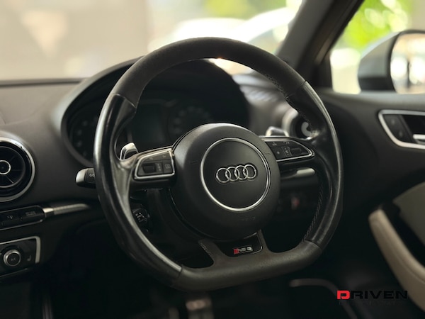 Used Audi RS3 2015 for sale - 75511422: Photo 28