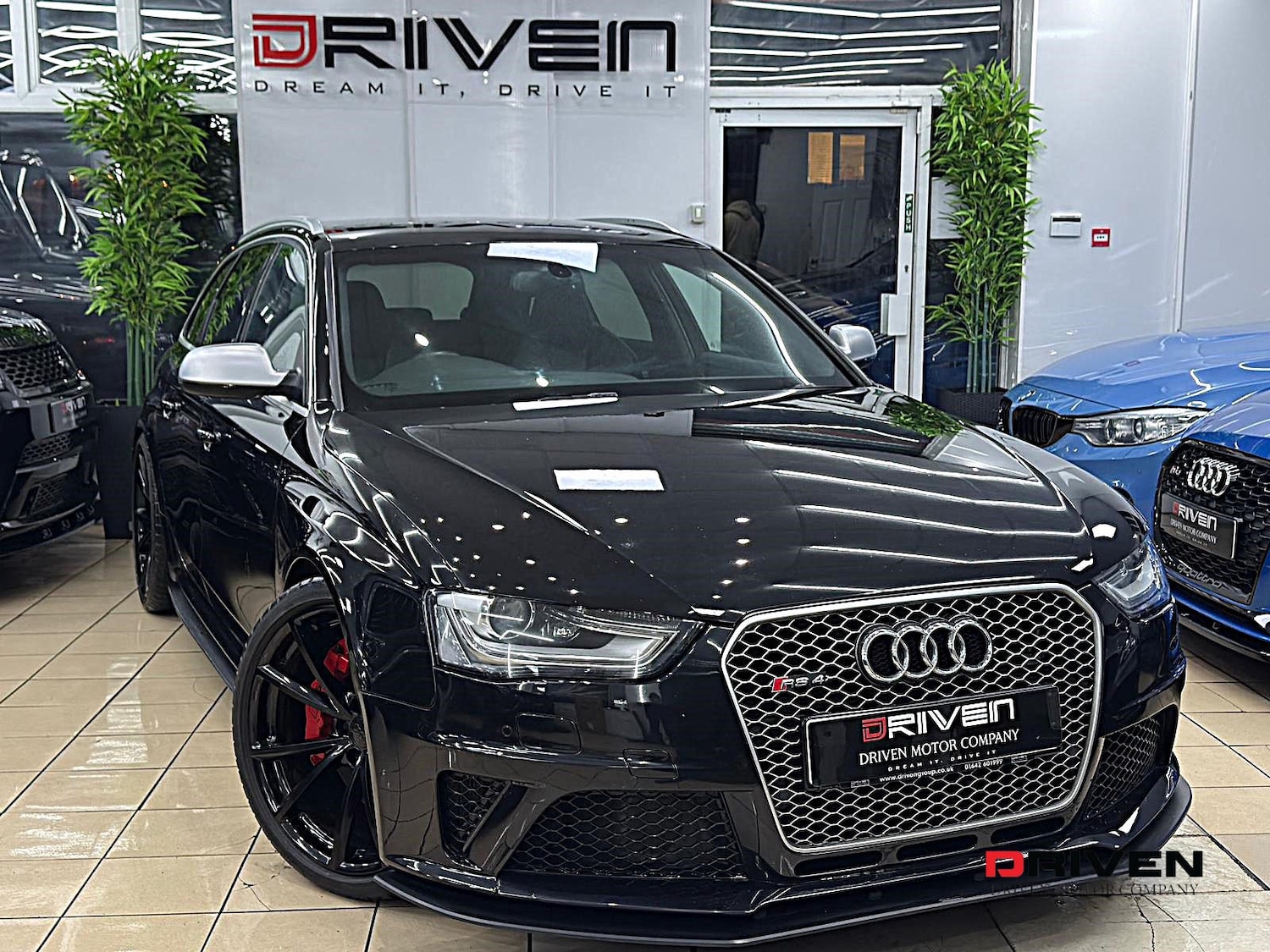 Used Audi RS4 2013 for sale - 76613573: Photo 2