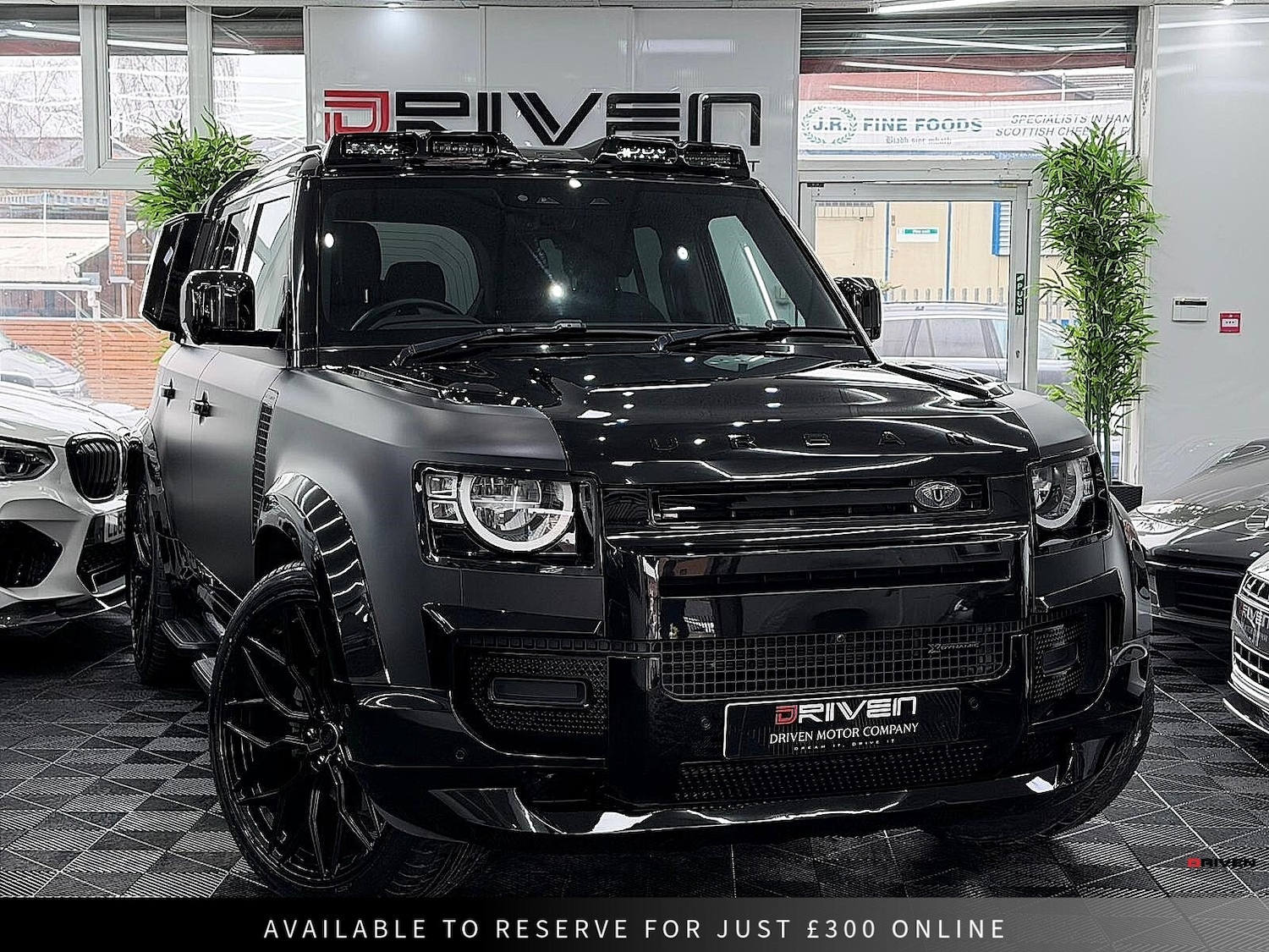 Used Land Rover Defender 2022 for sale - 78143667: Photo 1