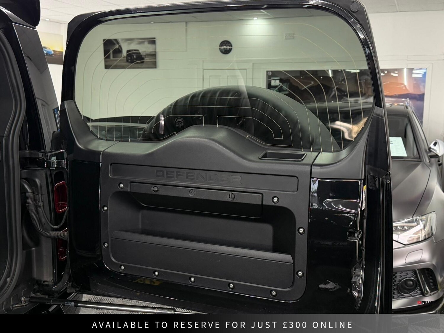 Used Land Rover Defender 2022 for sale - 78143667: Photo 30