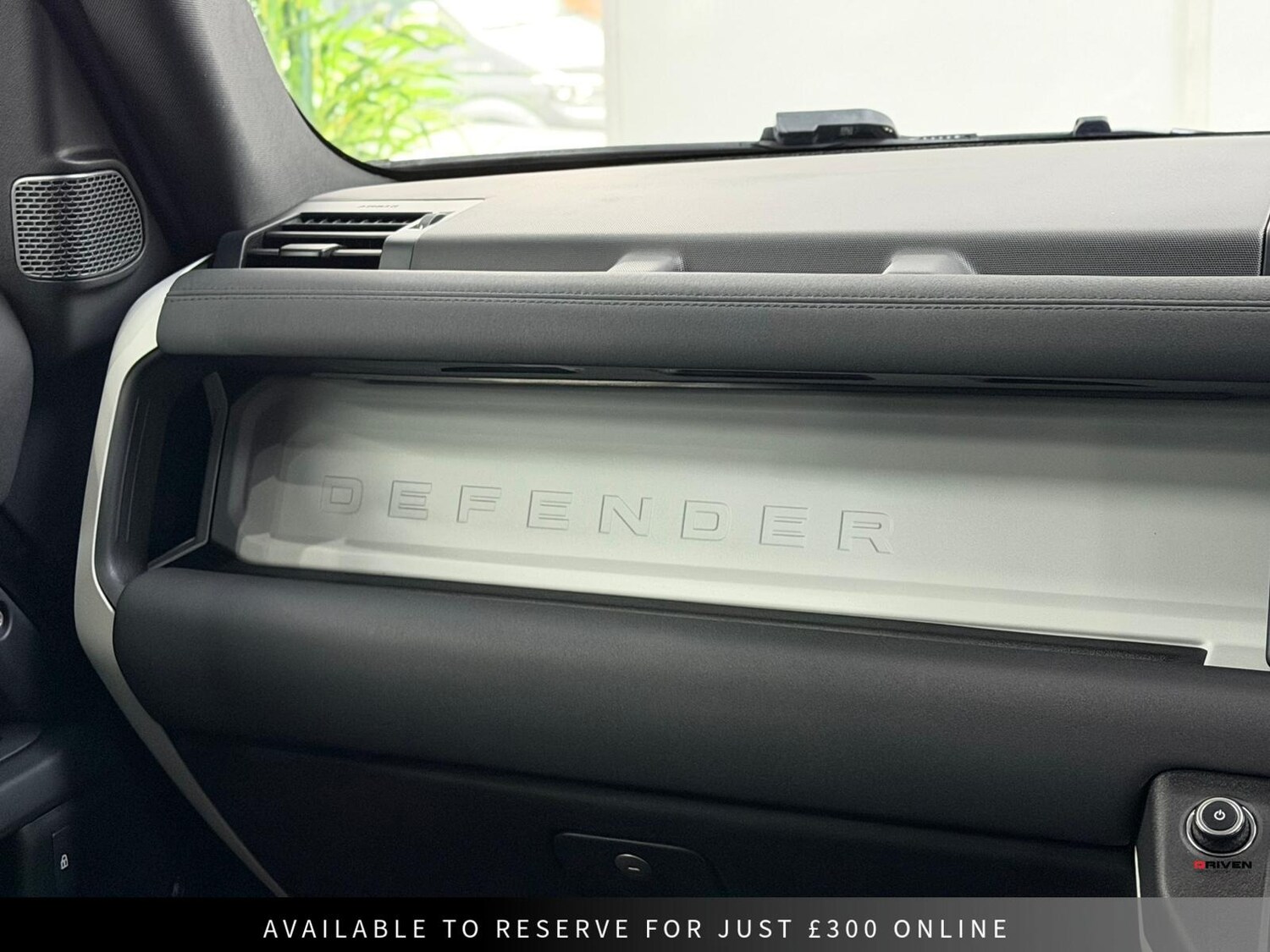 Used Land Rover Defender 2022 for sale - 78143667: Photo 31