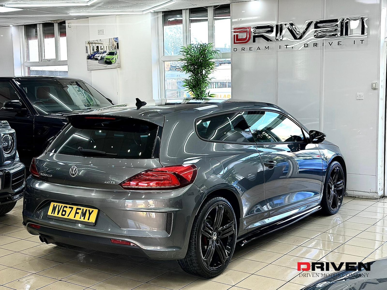 Used Volkswagen Scirocco 2018 for sale - 76405498: Photo 9