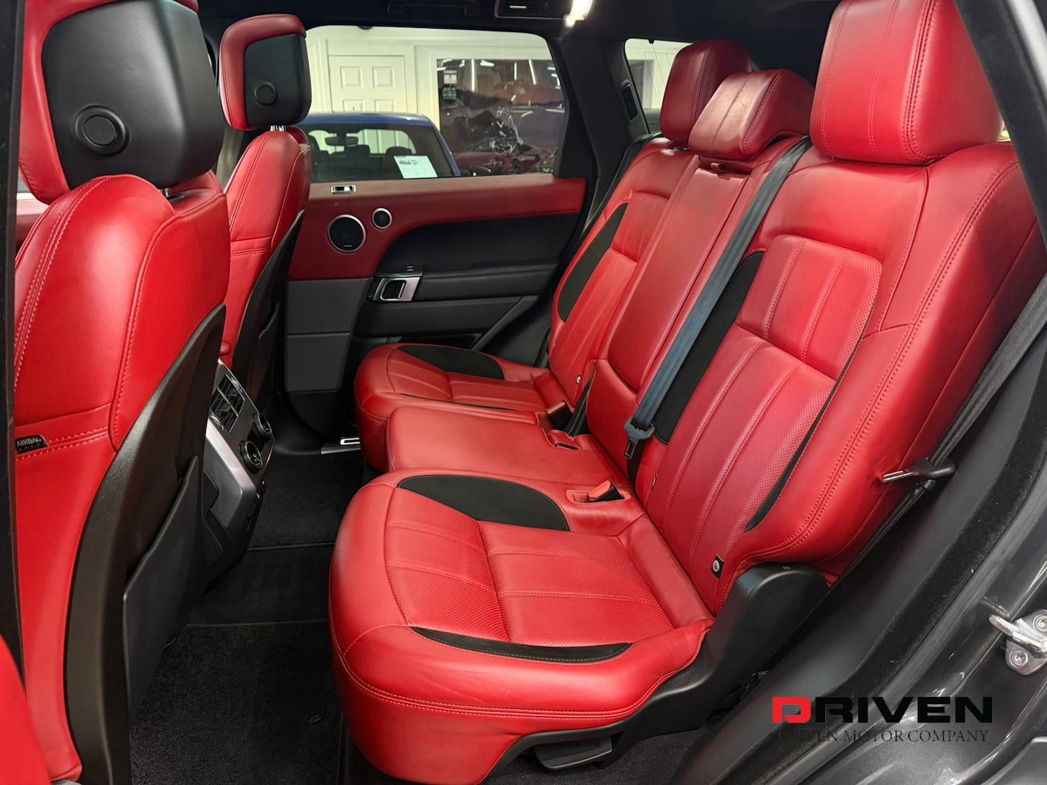 Used Land Rover Range Rover Sport 2018 for sale - 76412140: Photo 15