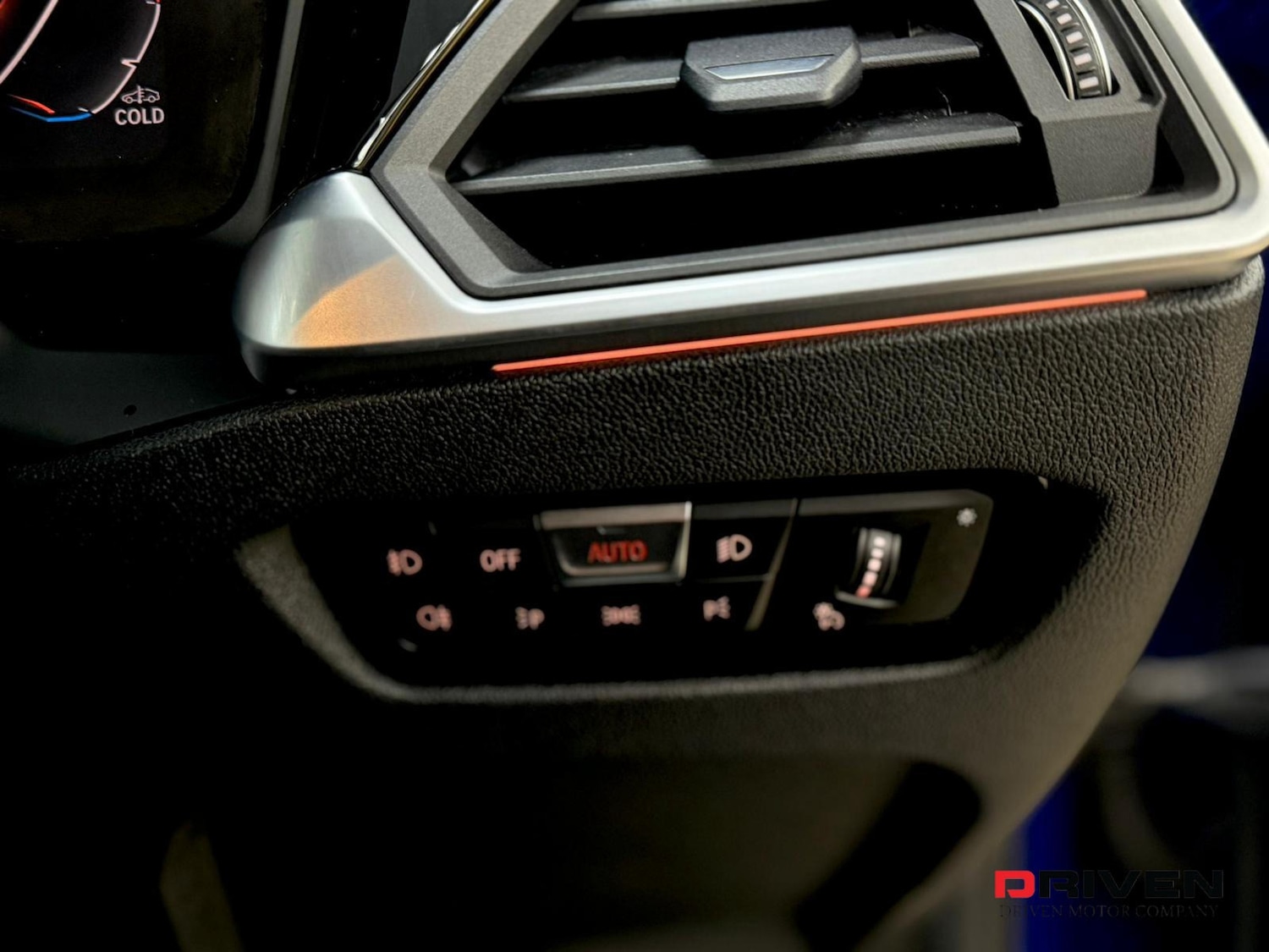 Used BMW 3 Series 2020 for sale - 77049648: Photo 22