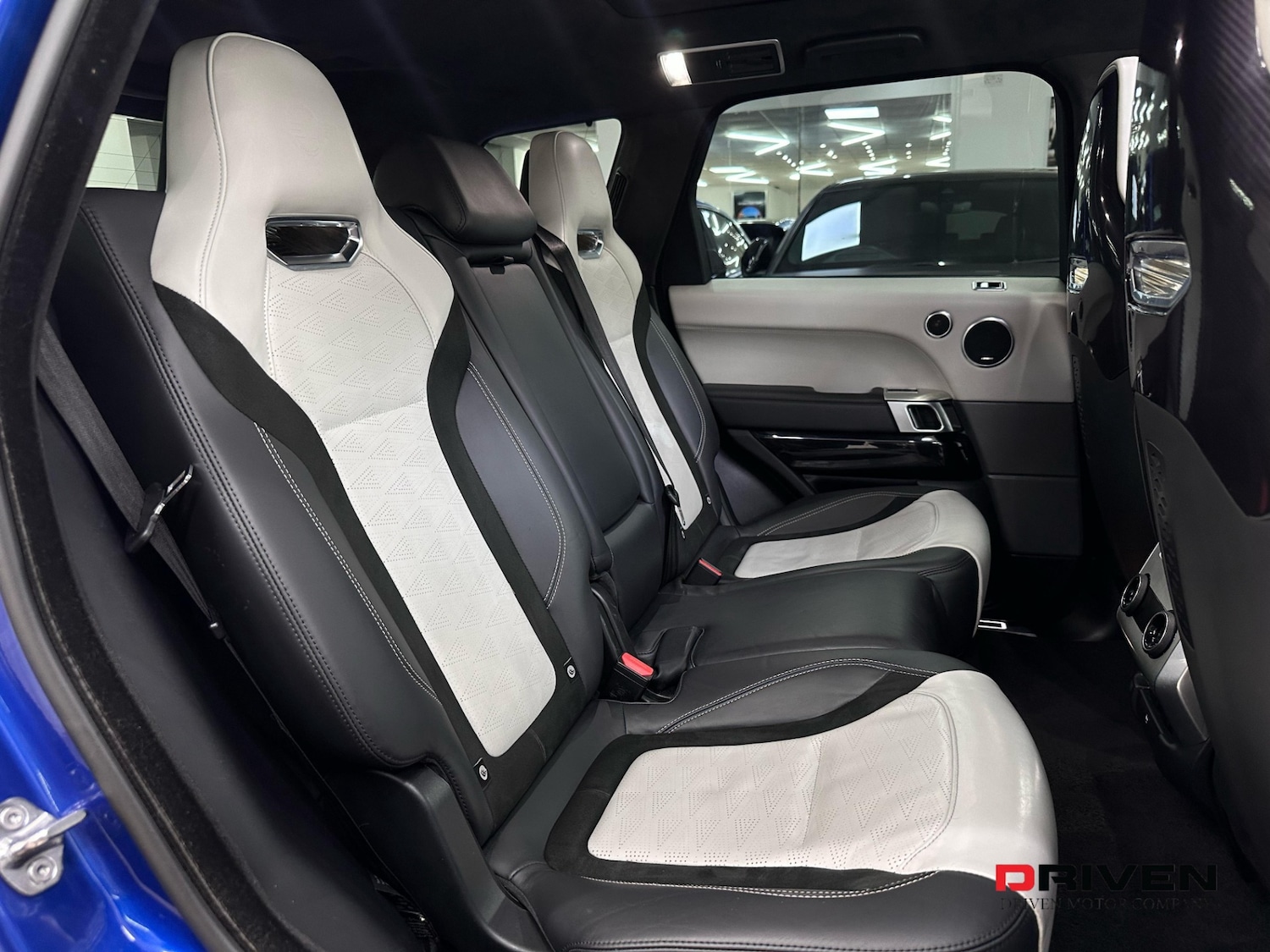 Used Land Rover Range Rover Sport 2018 for sale - 76341039: Photo 10