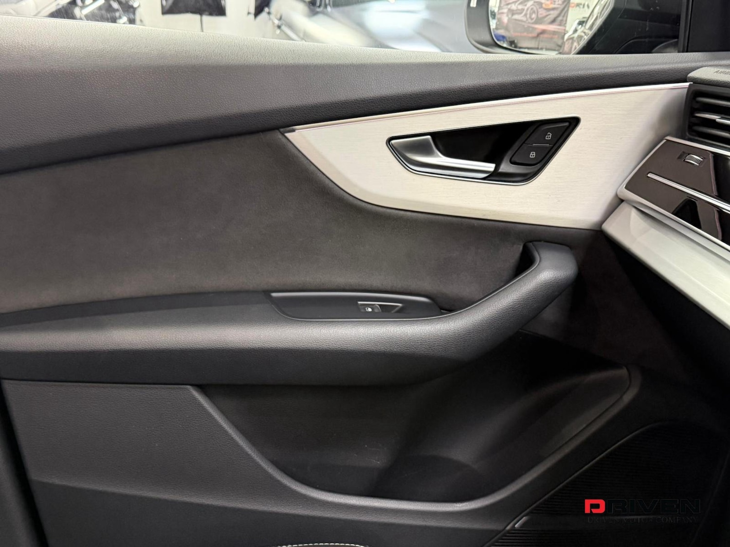 Used Audi Q8 2019 for sale - 76974744: Photo 31