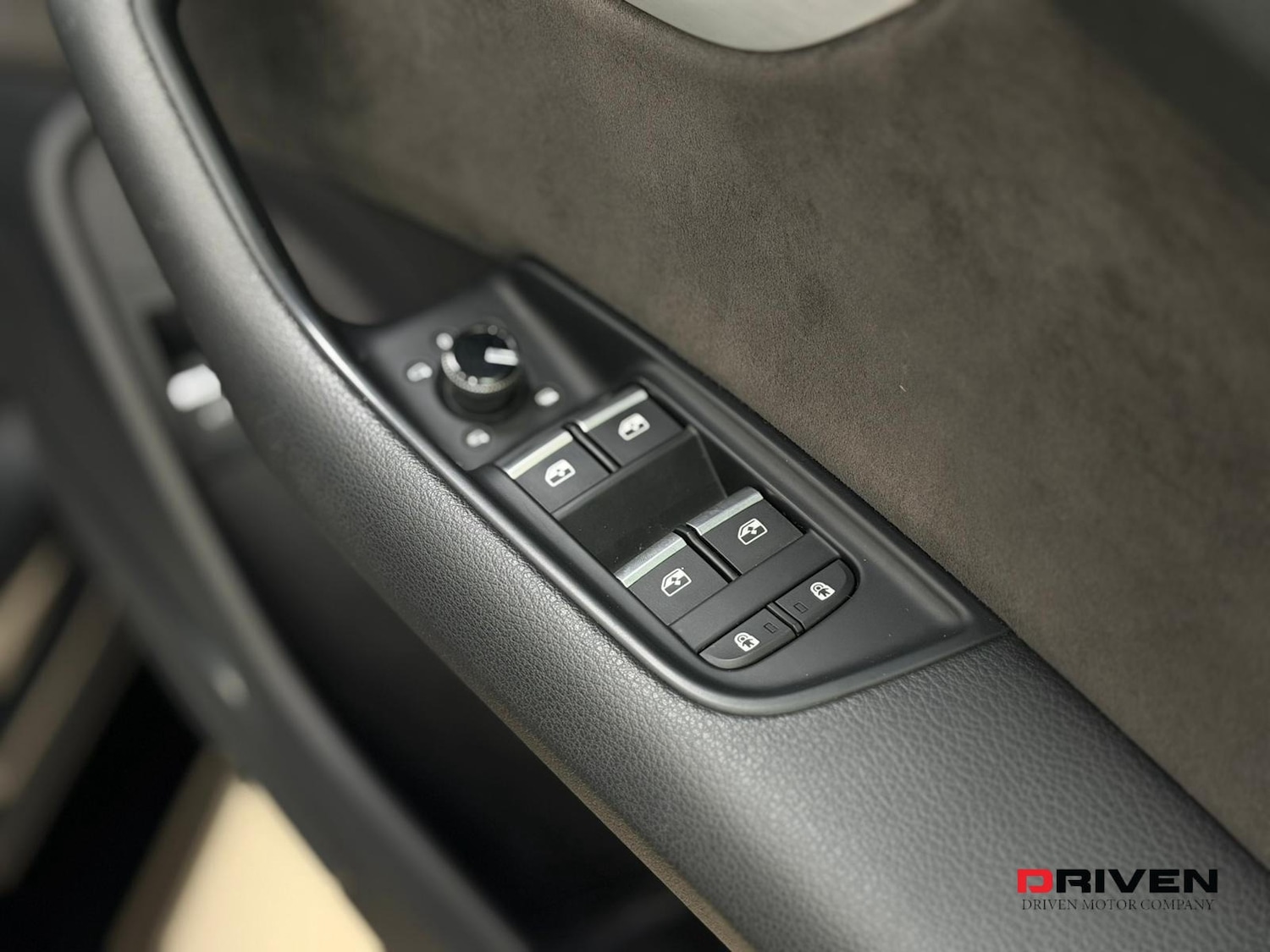 Used Audi Q8 2019 for sale - 76974744: Photo 37