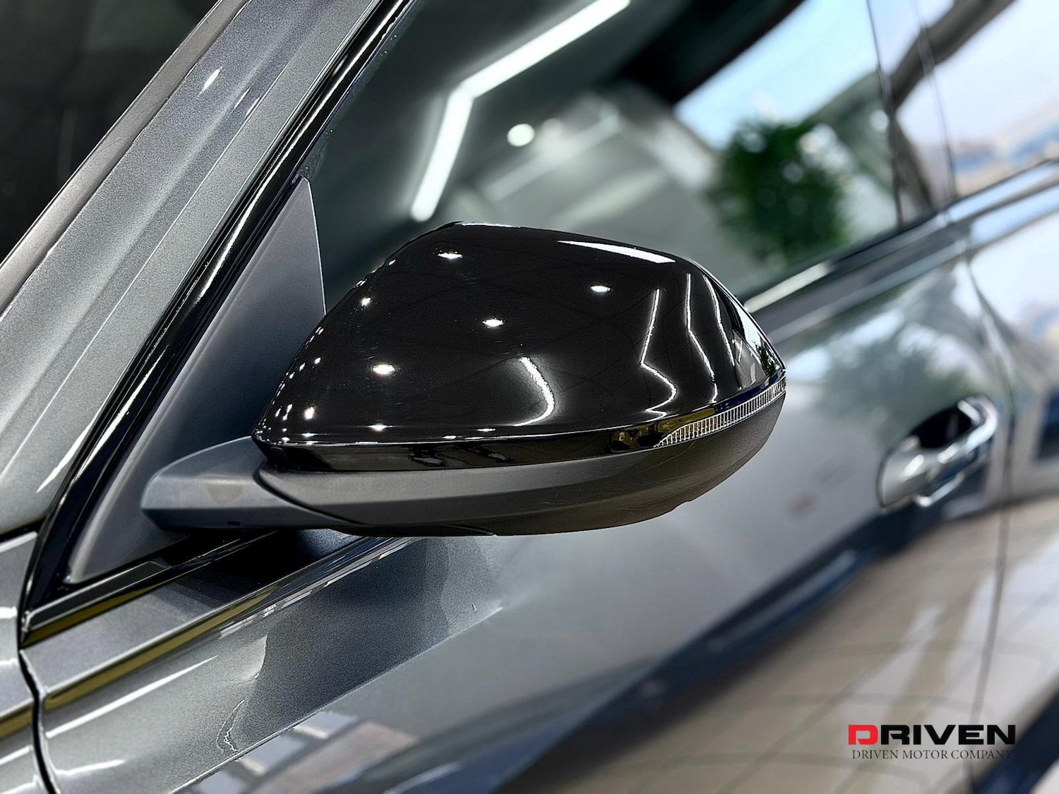 Used Audi Q8 2019 for sale - 76974744: Photo 44