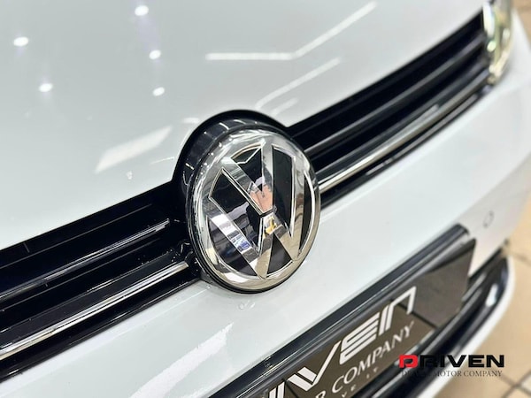 Used Volkswagen Golf 2018 for sale - 76196147: Photo 34