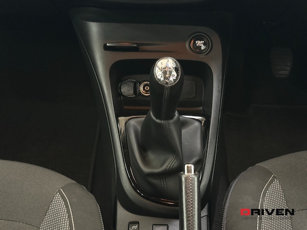 Used Renault Captur 2015 for sale - 74826700: Photo 17