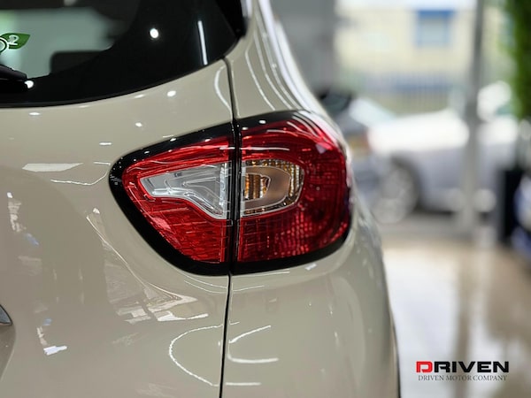 Used Renault Captur 2015 for sale - 74826700: Photo 19